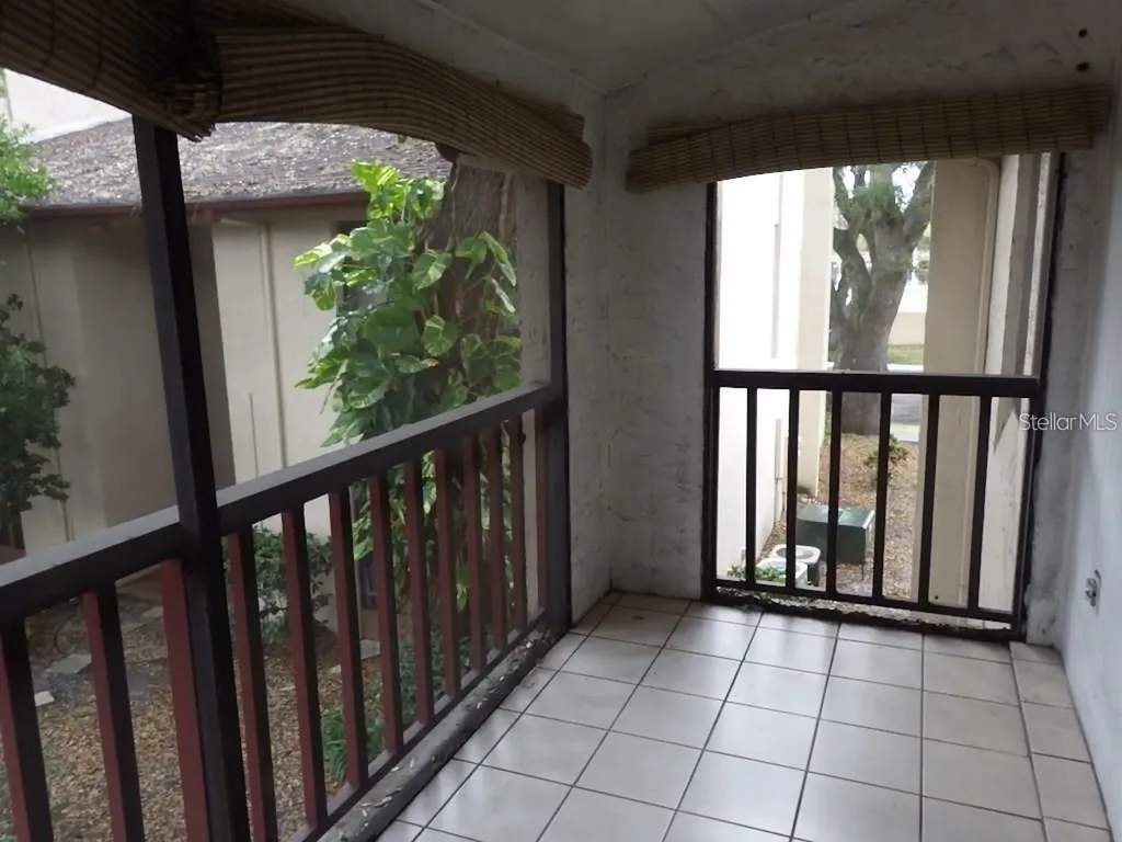 3801 S Lake Drive Tampa FL 33614