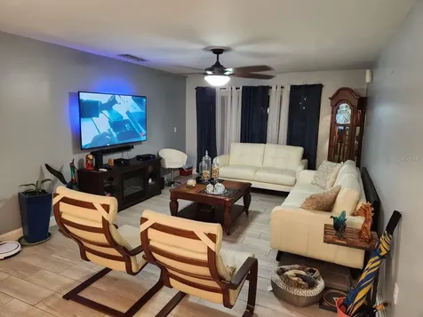 3801 S Lake Drive Tampa FL 33614