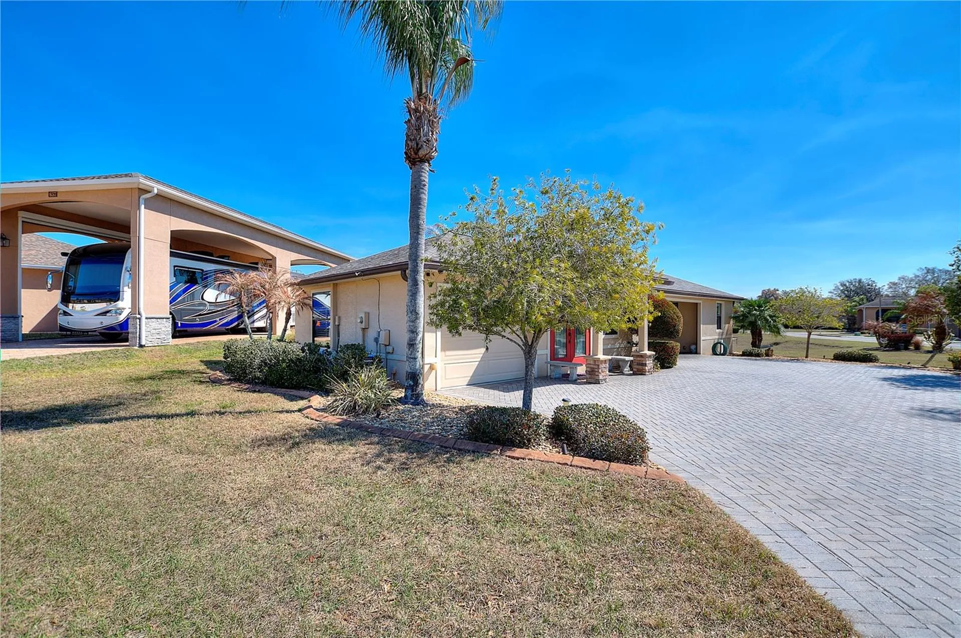 561 Meandering Way Polk City FL 33868