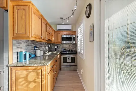 561 Meandering Way Polk City FL 33868