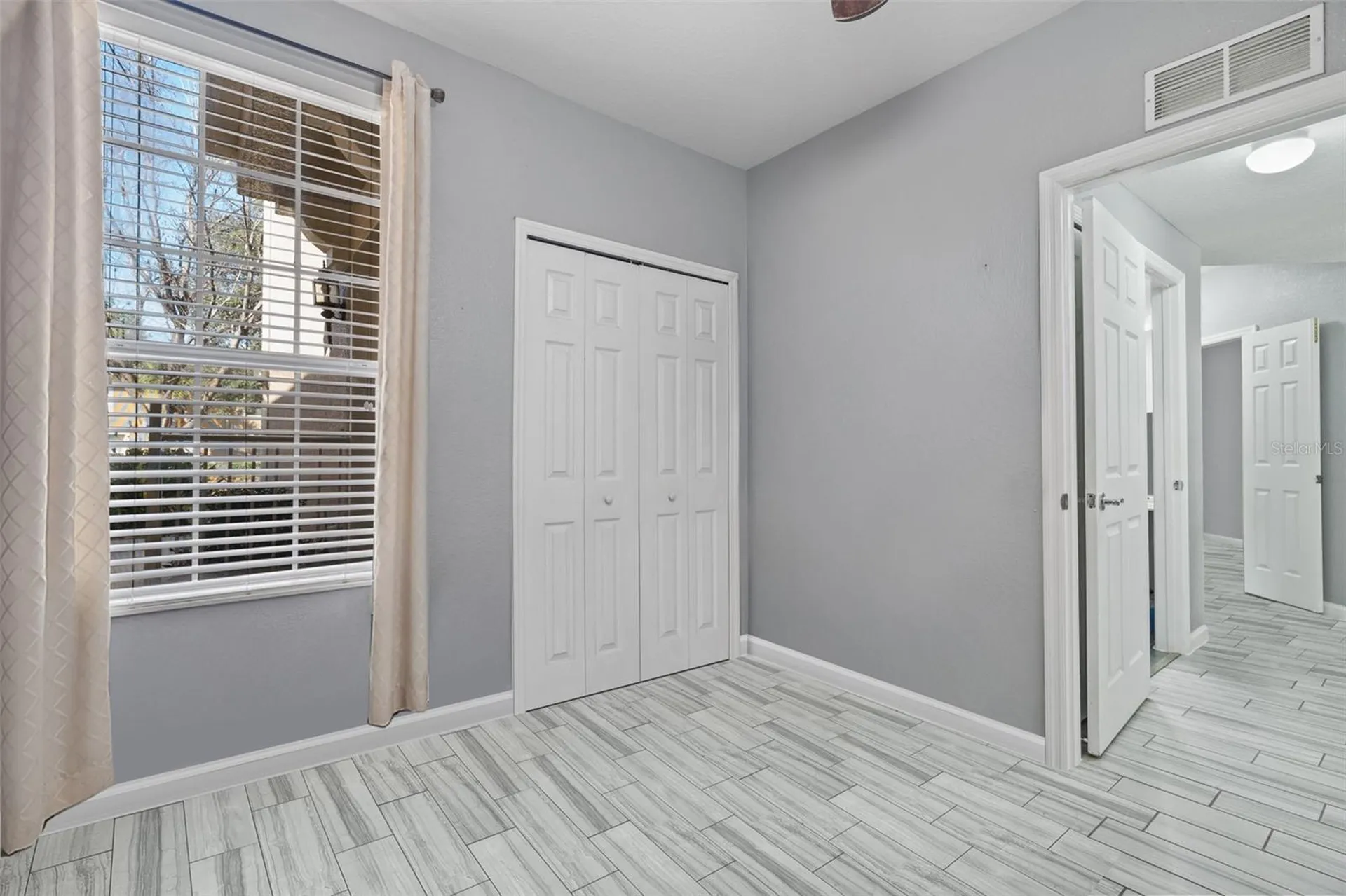 2595 Metro Sevilla Drive Orlando FL 32835
