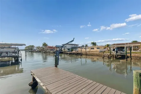 4415 Clearwater Harbor Drive N Largo FL 33770
