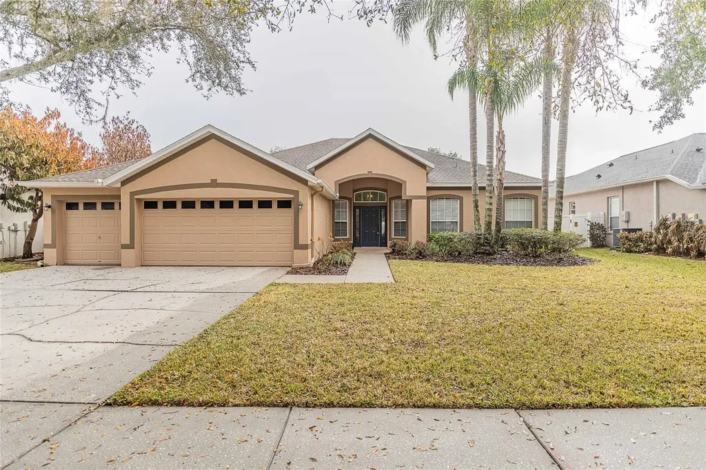 2706 Durant Trails Boulevard Dover FL 33527