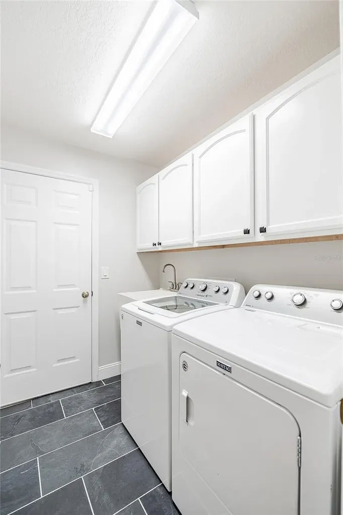 2706 Durant Trails Boulevard Dover FL 33527