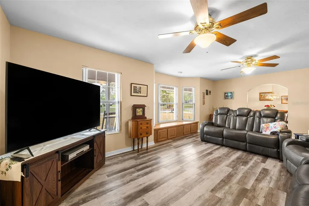 244 SW Loblolly Place Lake City FL 32024