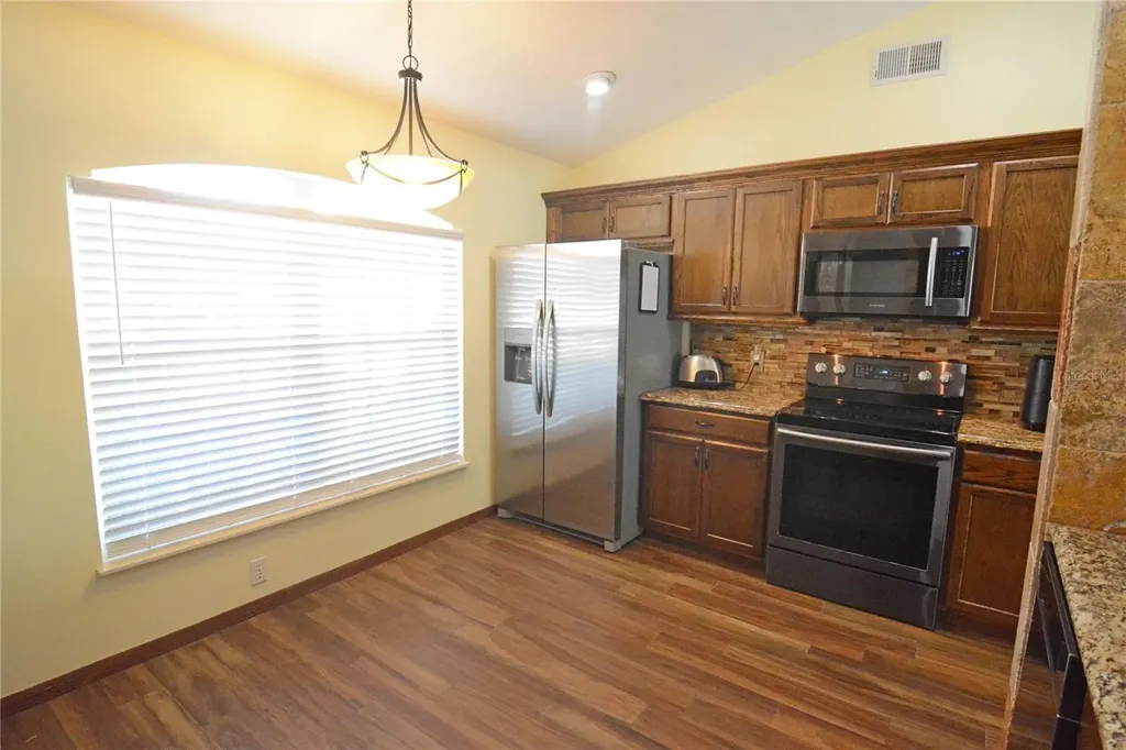 19 Spring Ridge Drive Debary FL 32713