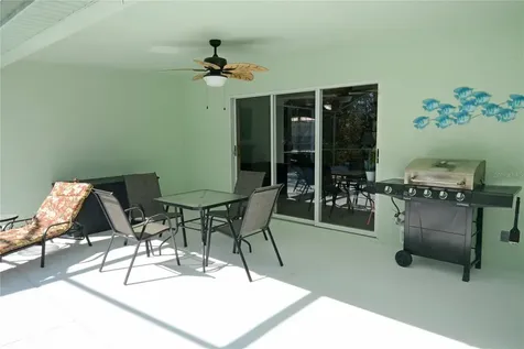 19 Spring Ridge Drive Debary FL 32713