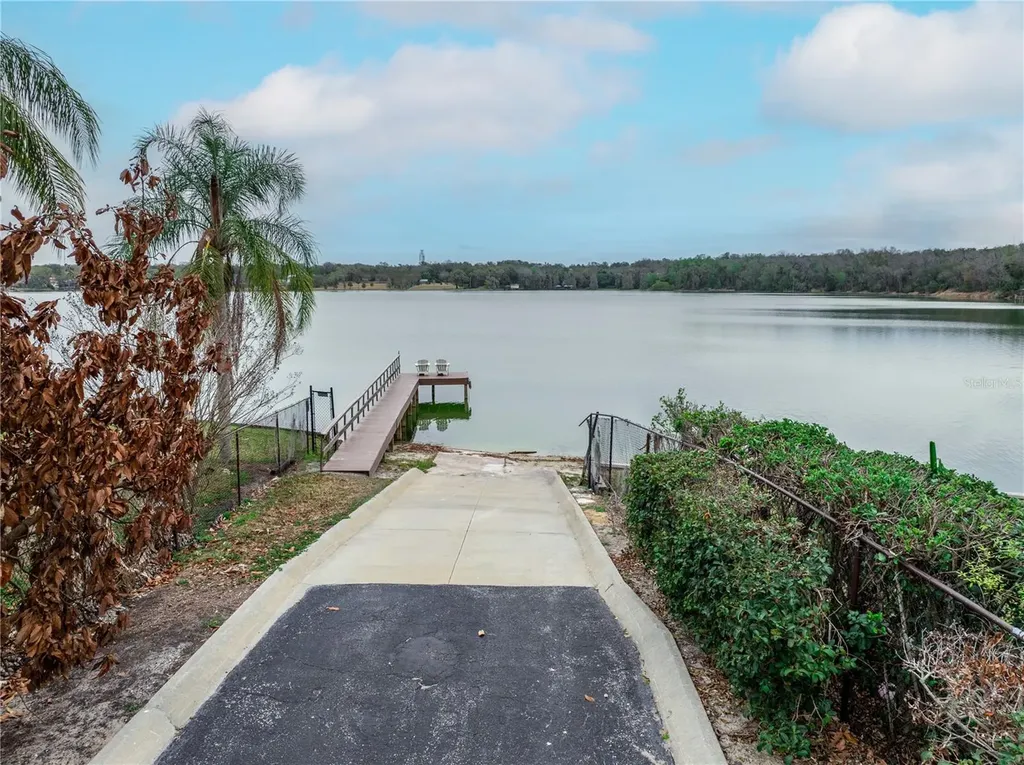 5834 Coveview Drive E Lakeland FL 33813