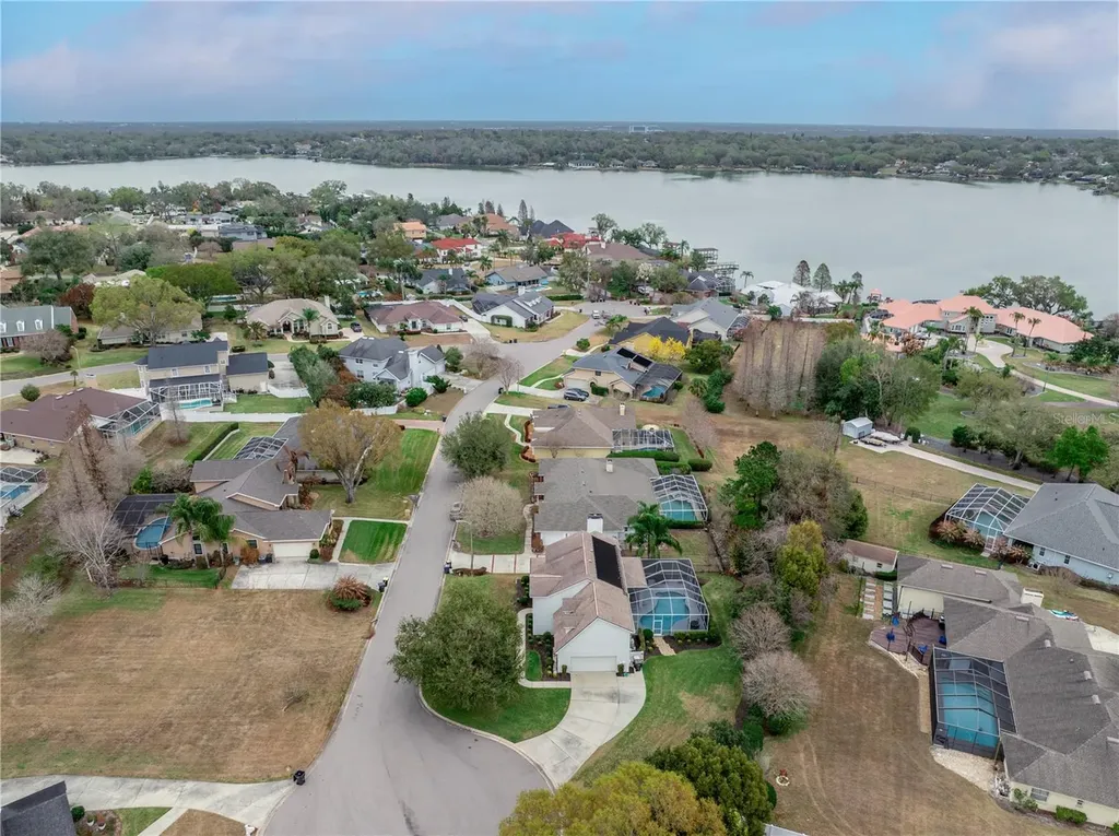 5834 Coveview Drive E Lakeland FL 33813