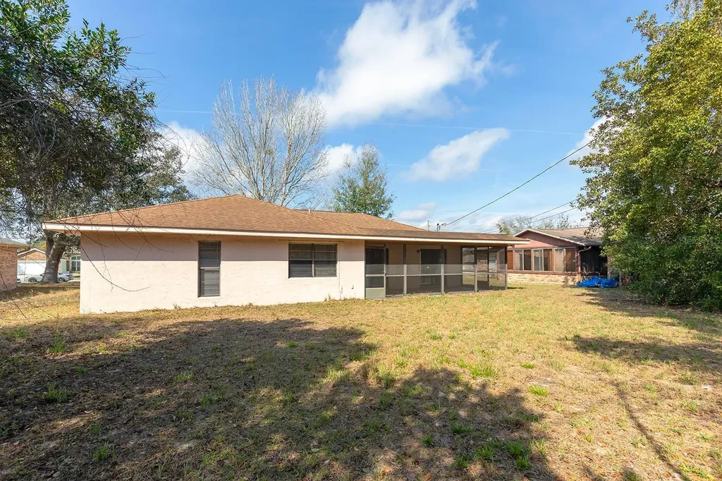 2089 N Normandy Boulevard Deltona FL 32725
