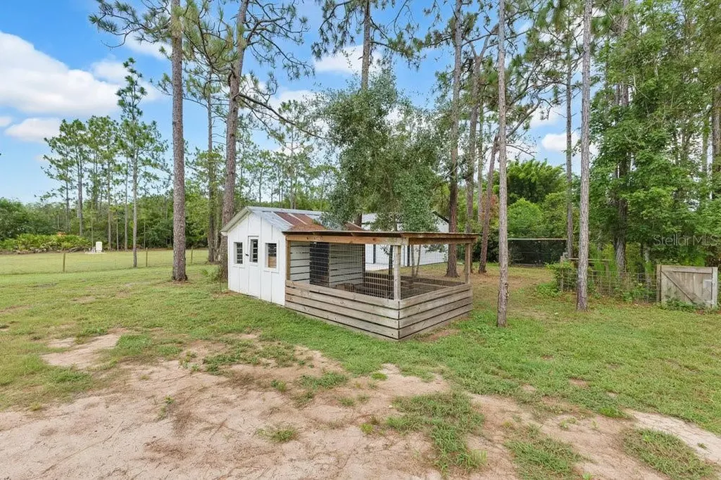 9054 Lincoln Road St Cloud FL 34773