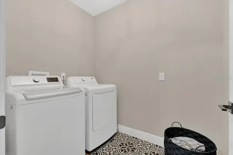 9054 Lincoln Road St Cloud FL 34773
