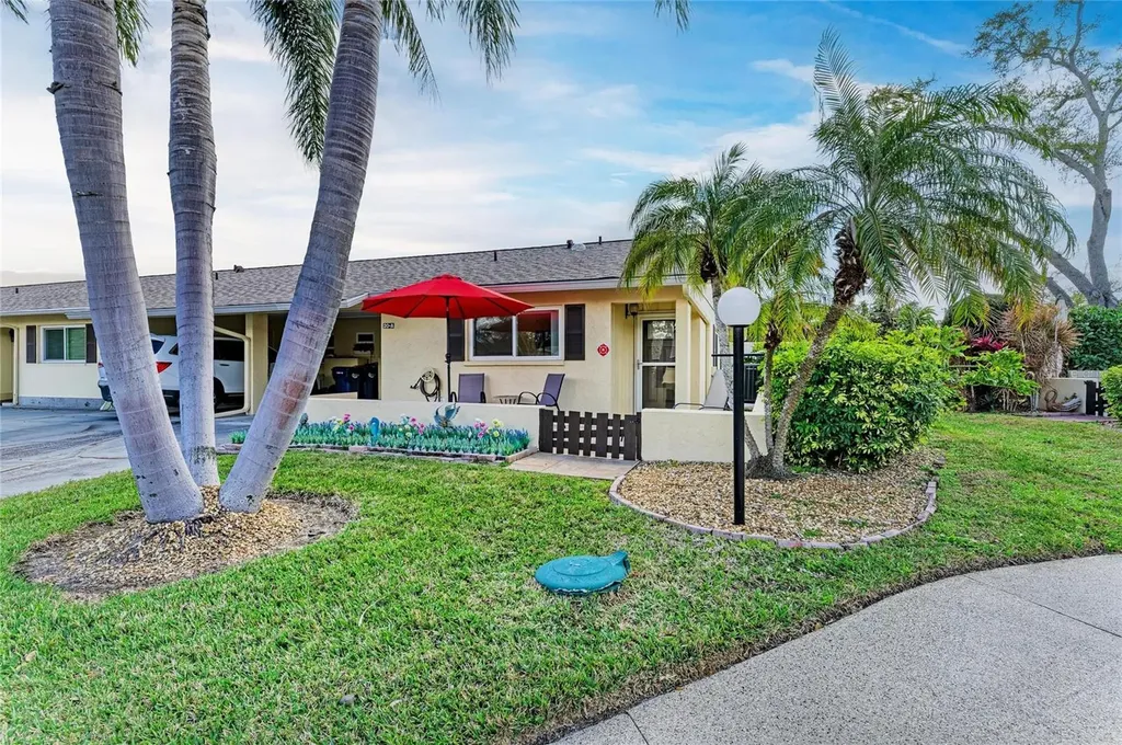 390 301 Boulevard W Bradenton FL 34205