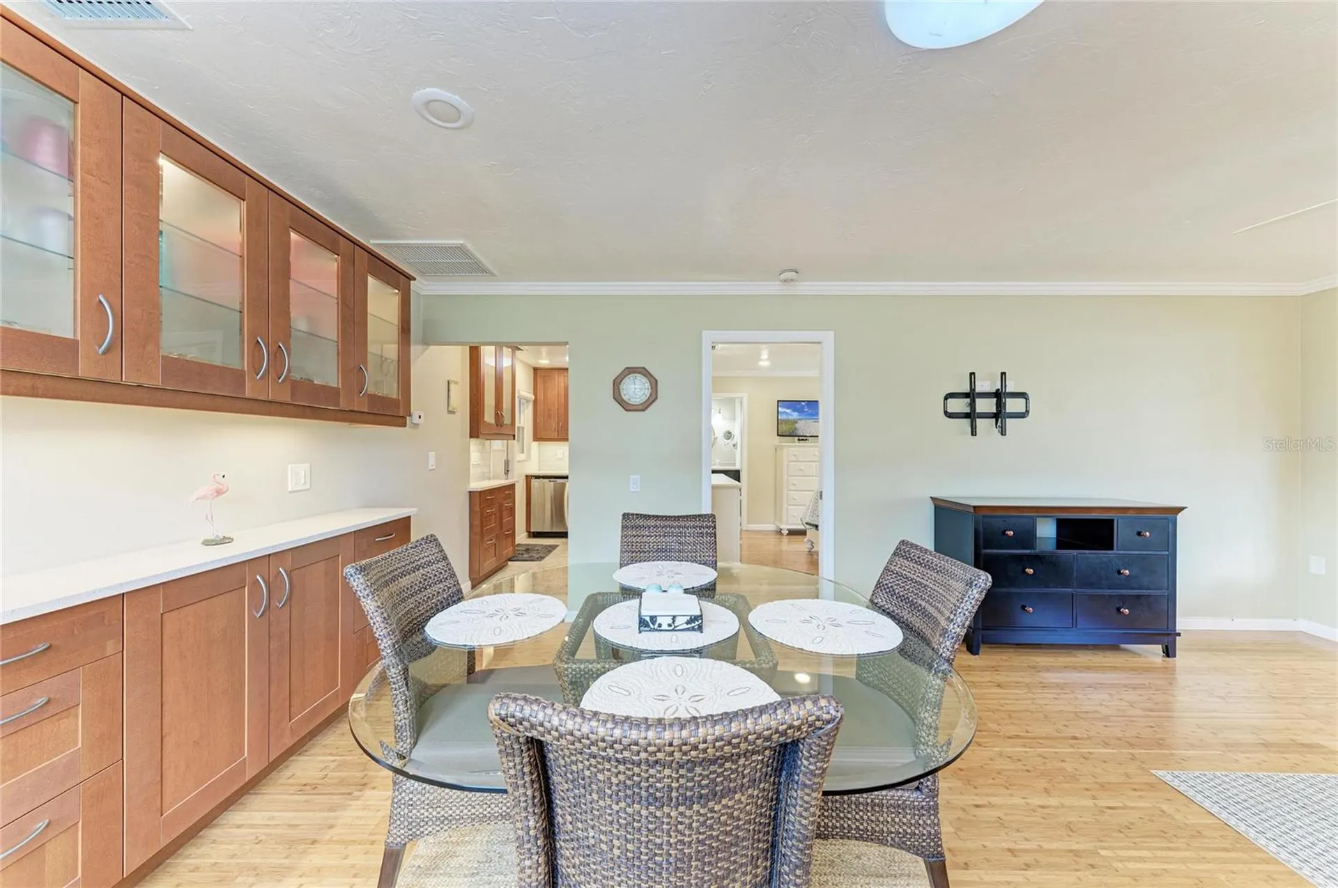 390 301 Boulevard W Bradenton FL 34205