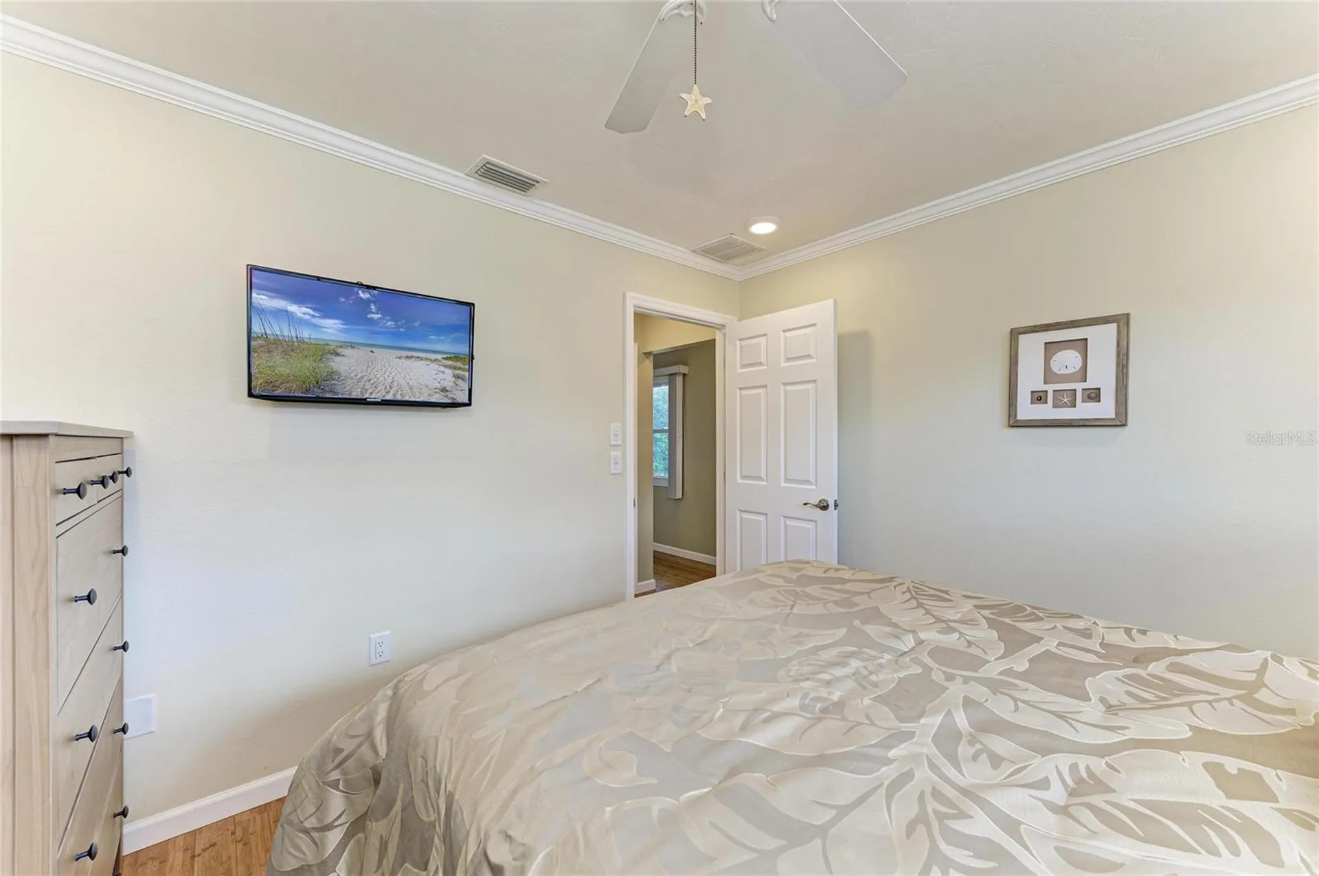 390 301 Boulevard W Bradenton FL 34205