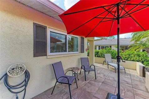 390 301 Boulevard W Bradenton FL 34205