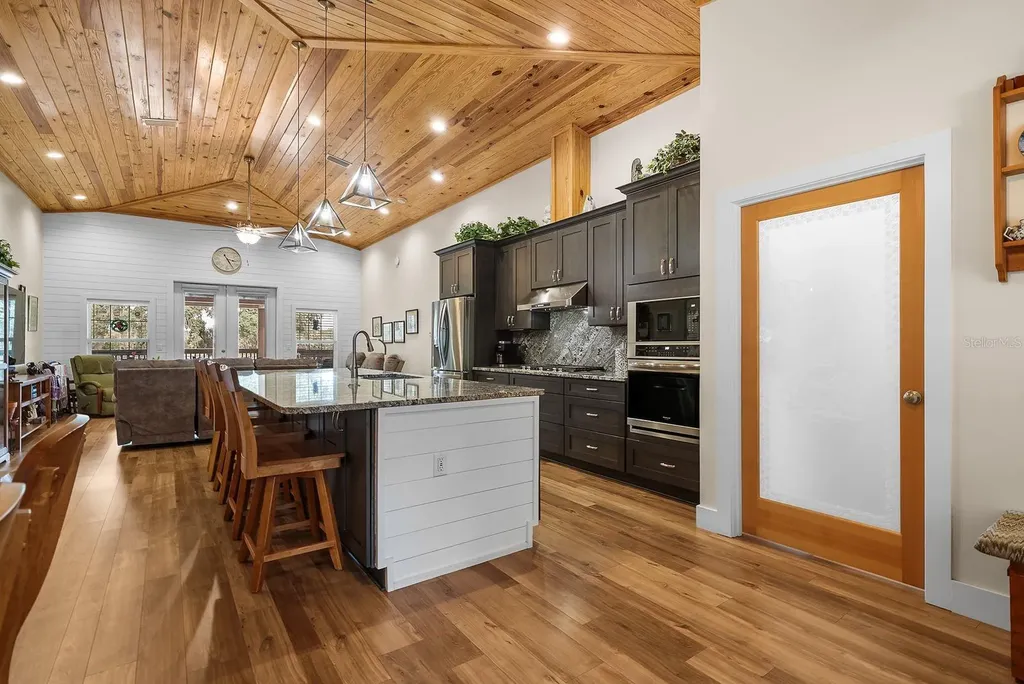 8449 Lilly Lake Road Melrose FL 32666
