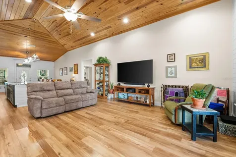 8449 Lilly Lake Road Melrose FL 32666