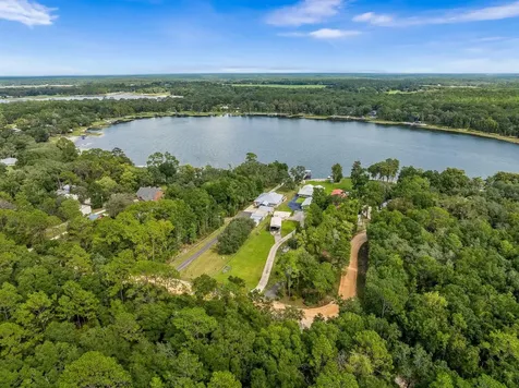 8449 Lilly Lake Road Melrose FL 32666