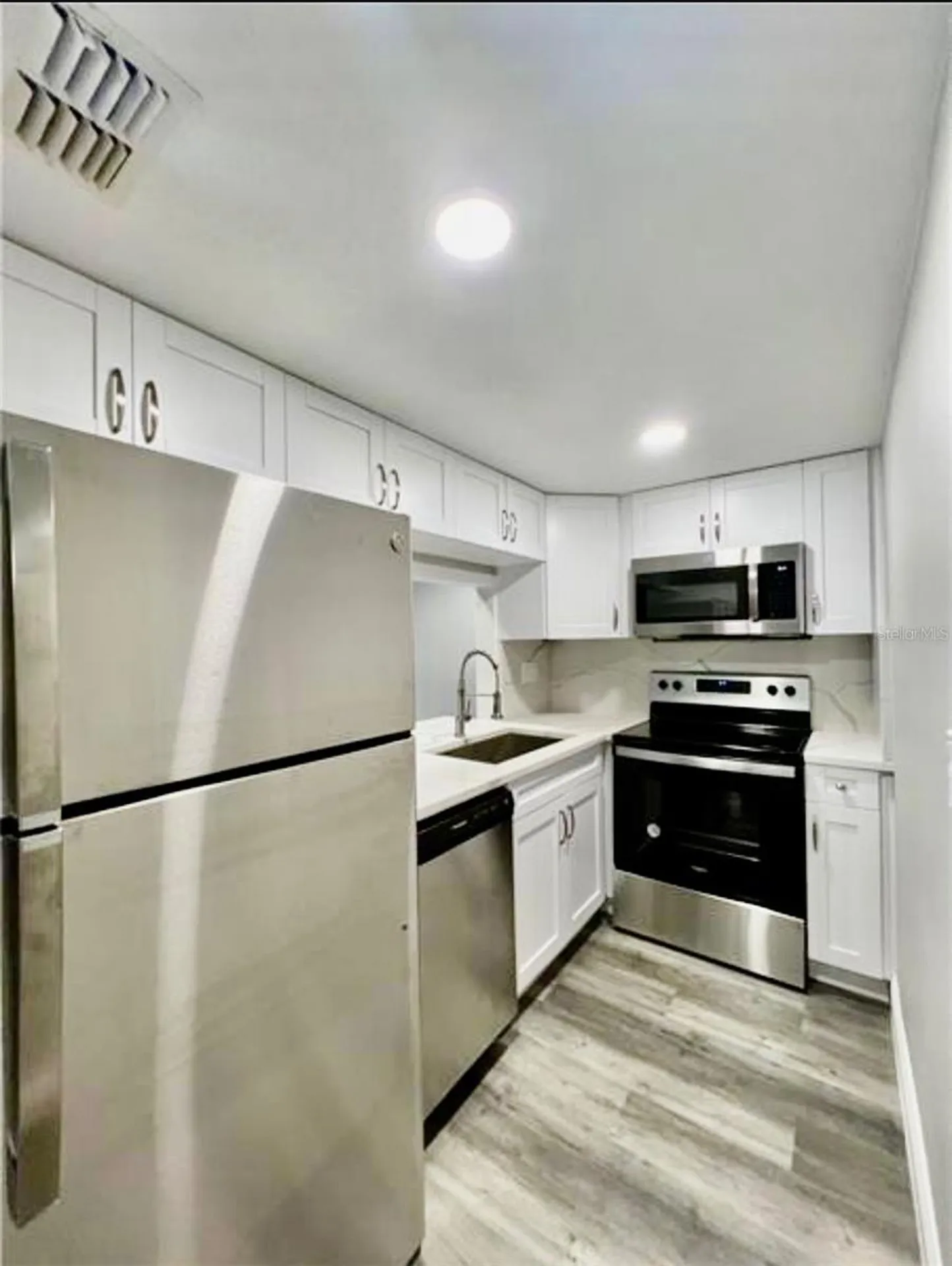 7108 Waterside Drive Tampa FL 33617