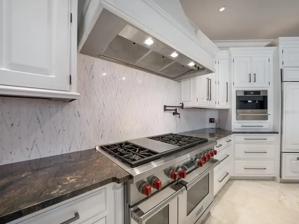 1655 South Drive Sarasota FL 34239