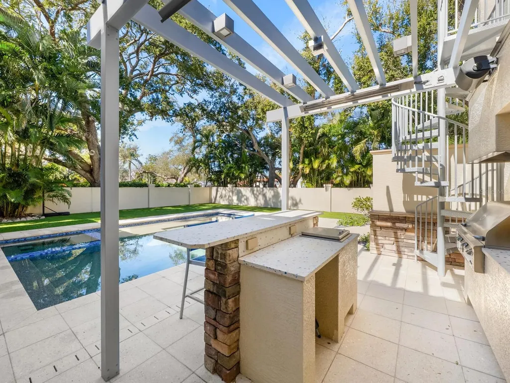 1655 South Drive Sarasota FL 34239