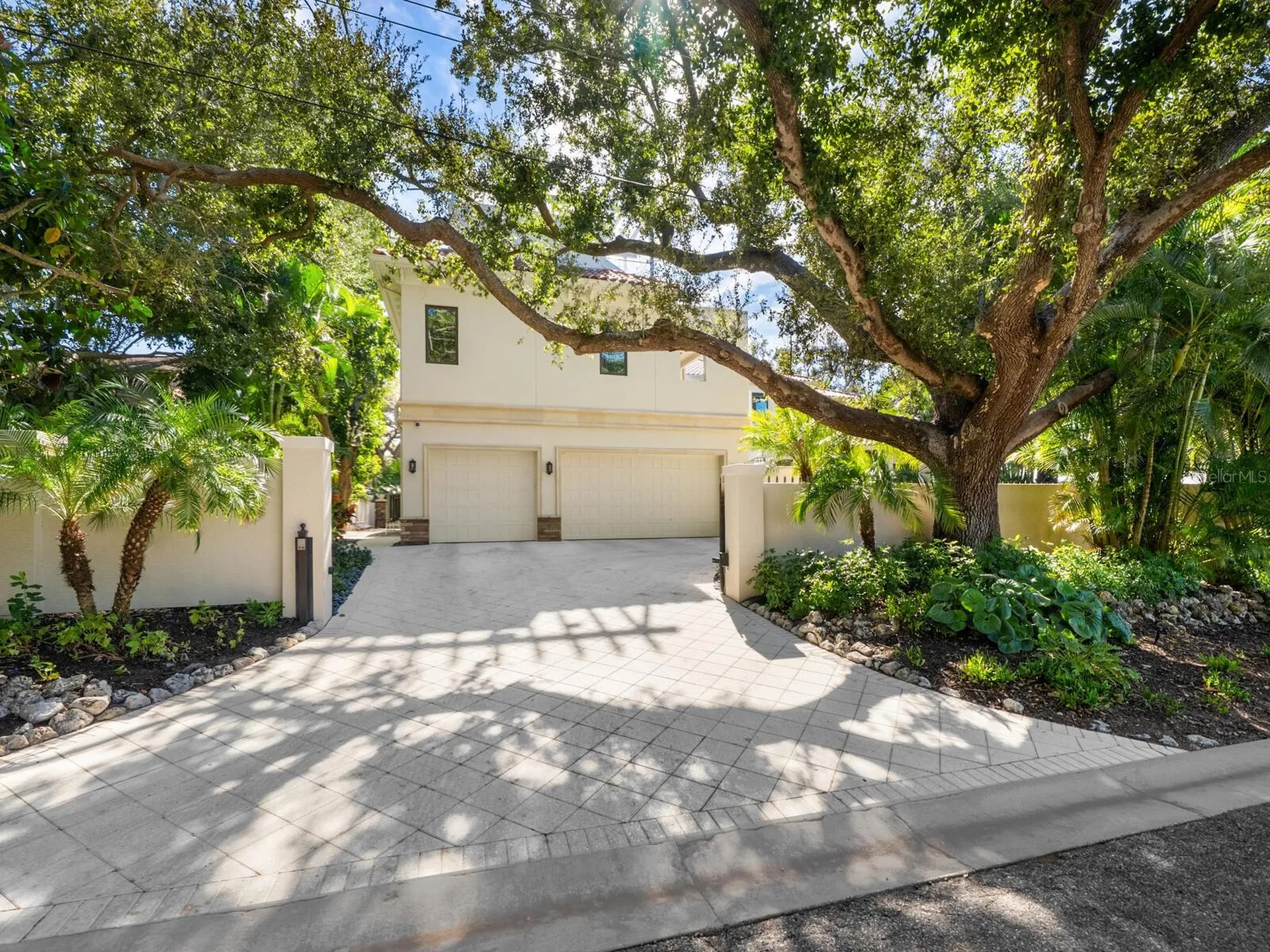 1655 South Drive Sarasota FL 34239