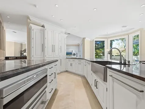1655 South Drive Sarasota FL 34239