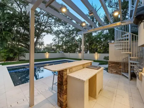 1655 South Drive Sarasota FL 34239