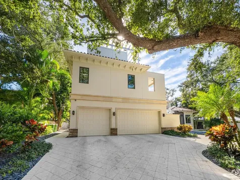 1655 South Drive Sarasota FL 34239