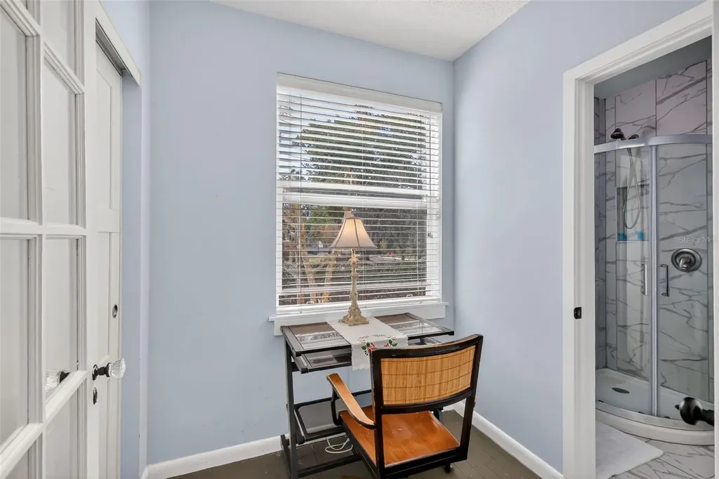 342 S Clayton Street Mount Dora FL 32757