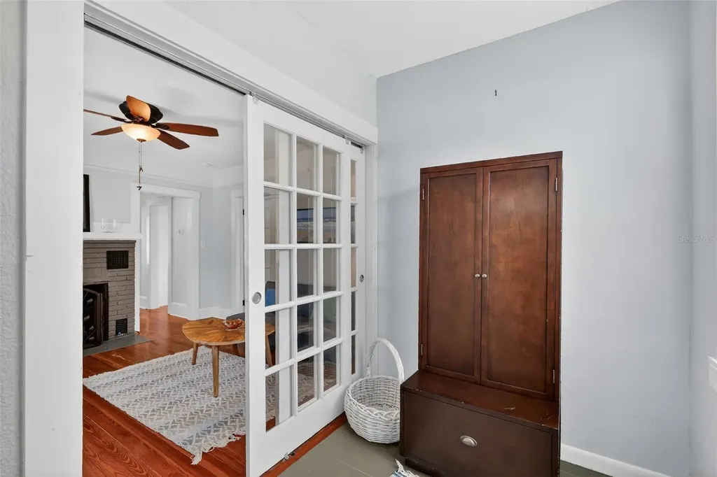 342 S Clayton Street Mount Dora FL 32757