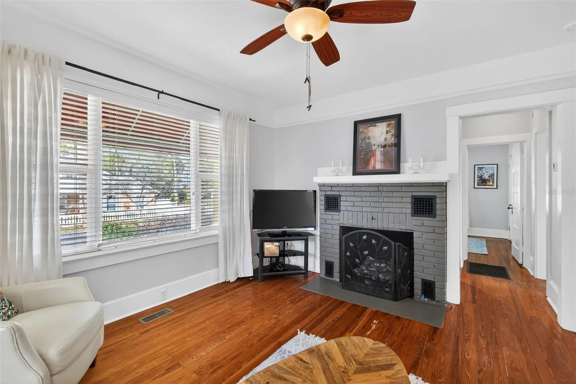 342 S Clayton Street Mount Dora FL 32757