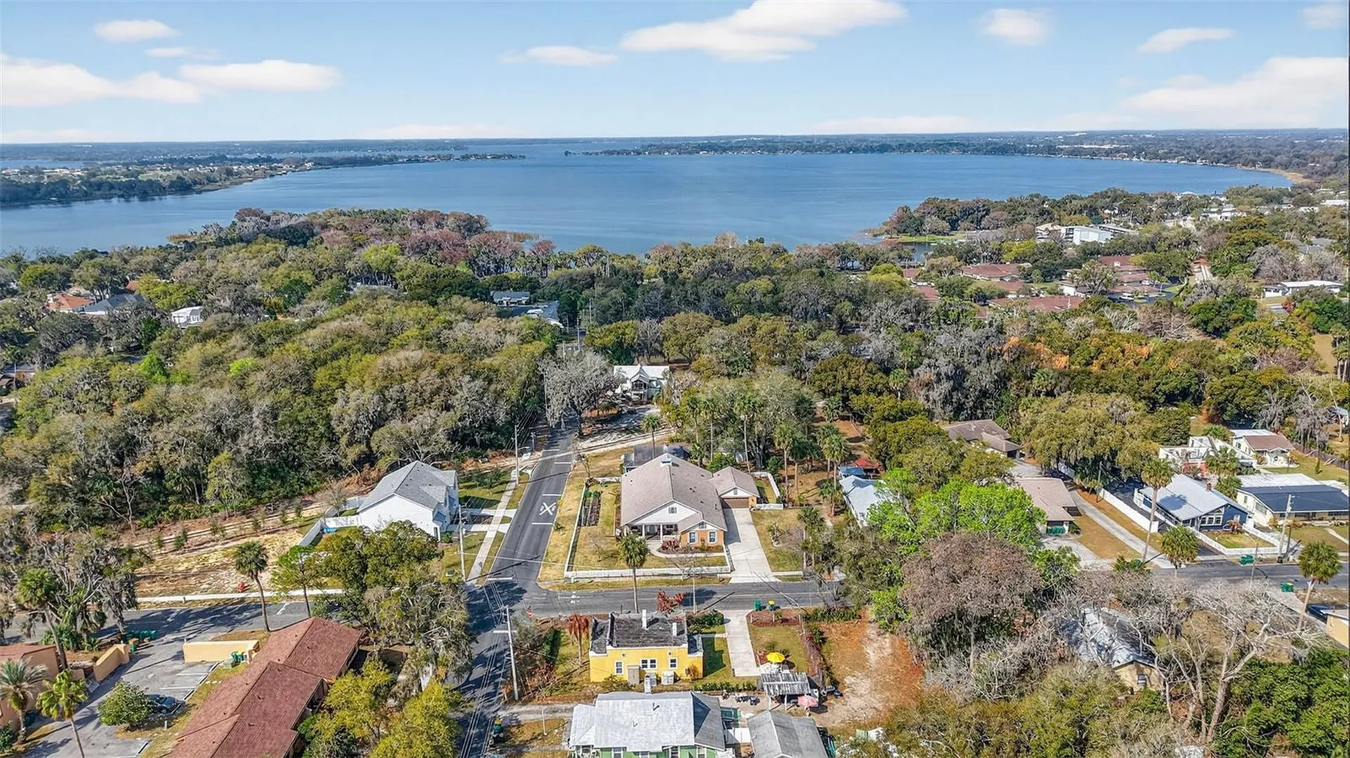 342 S Clayton Street Mount Dora FL 32757