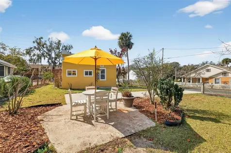 342 S Clayton Street Mount Dora FL 32757