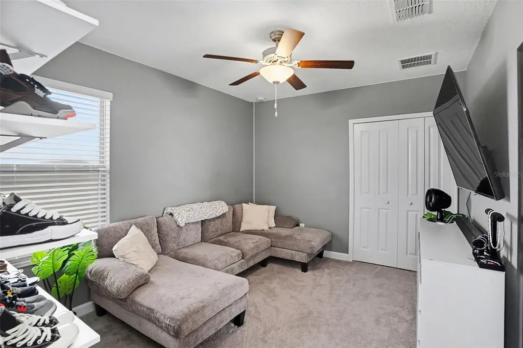 9422 Channing Hill Drive Ruskin FL 33573