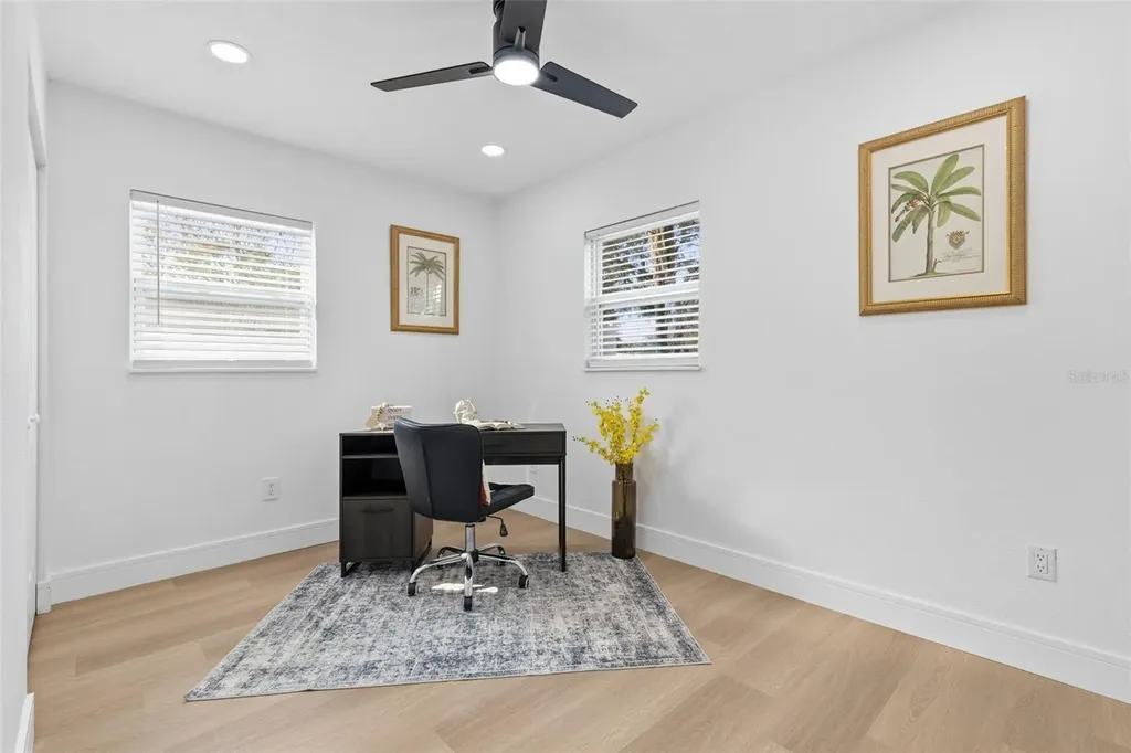 2116 W Sewaha Street Tampa FL 33612