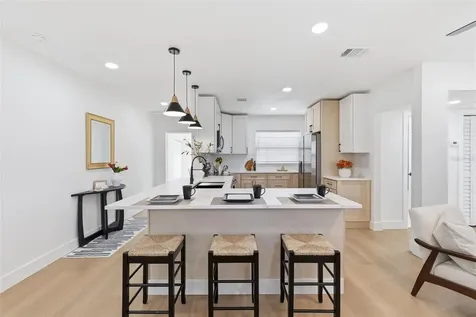 2116 W Sewaha Street Tampa FL 33612