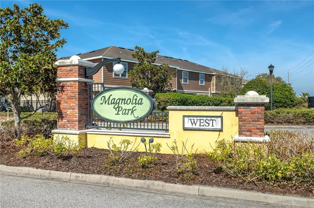 4953 White Sanderling Court Tampa FL 33619