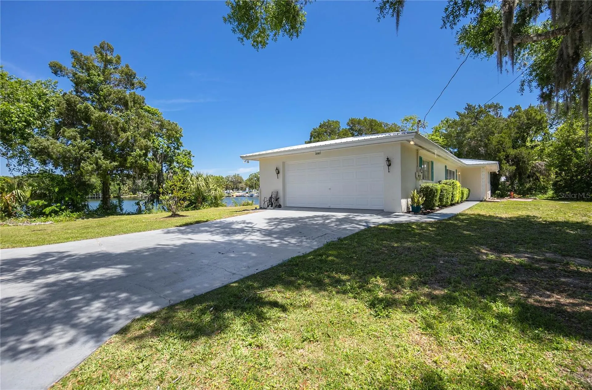 3861 N Ringdove Point Crystal River FL 34428