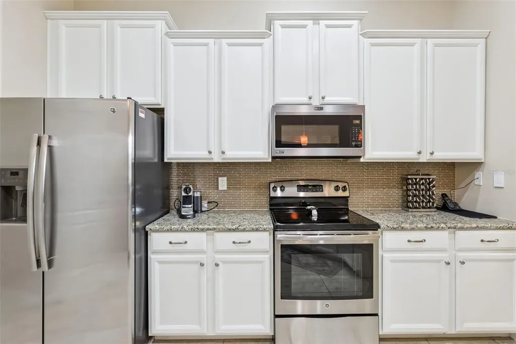 2876 Sandy Cay Street Clermont FL 34711