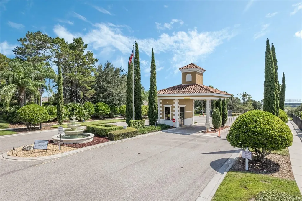 2876 Sandy Cay Street Clermont FL 34711