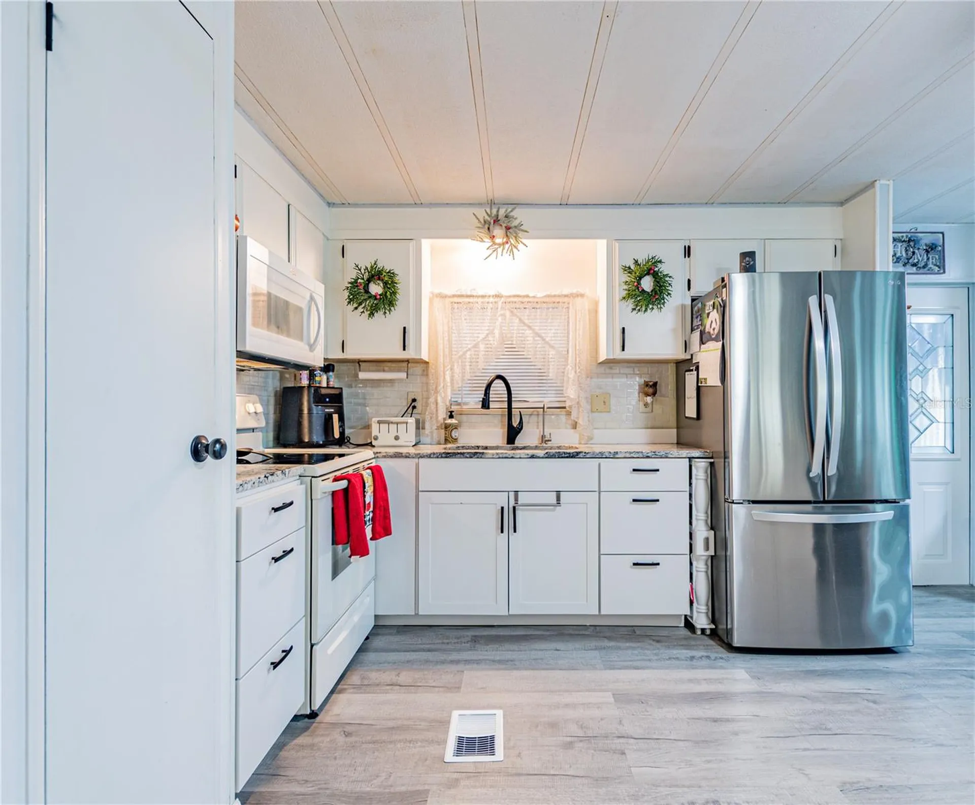 39437 Elgin Drive Zephyrhills FL 33542