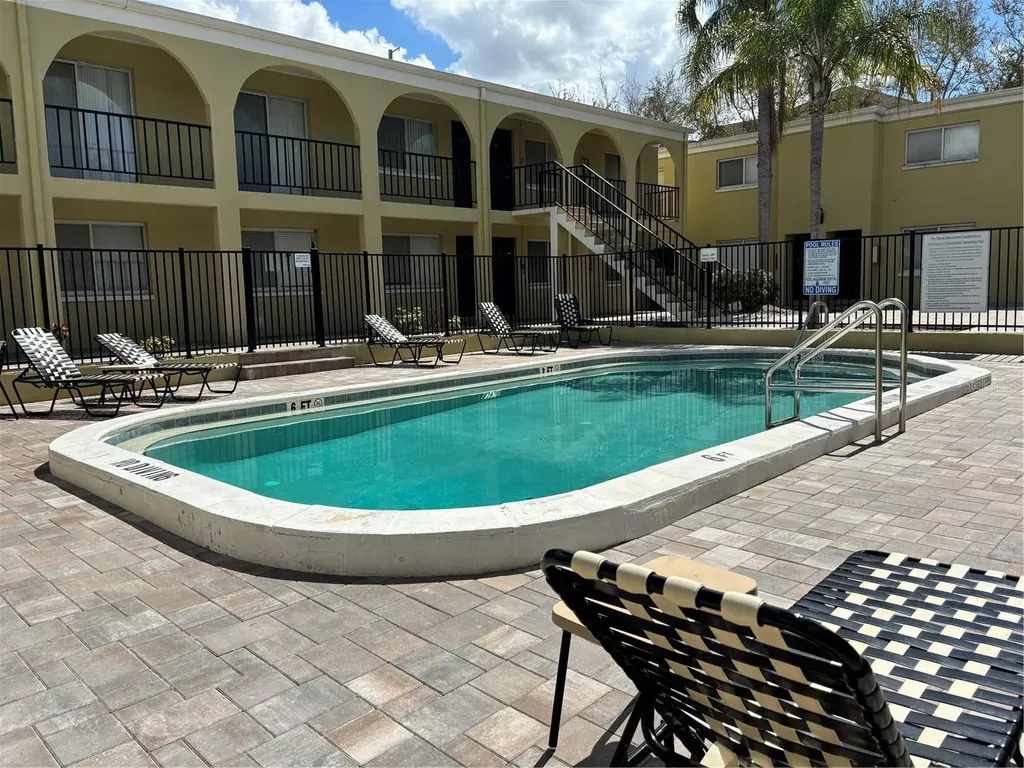 3206 W Azeele Street Tampa FL 33609