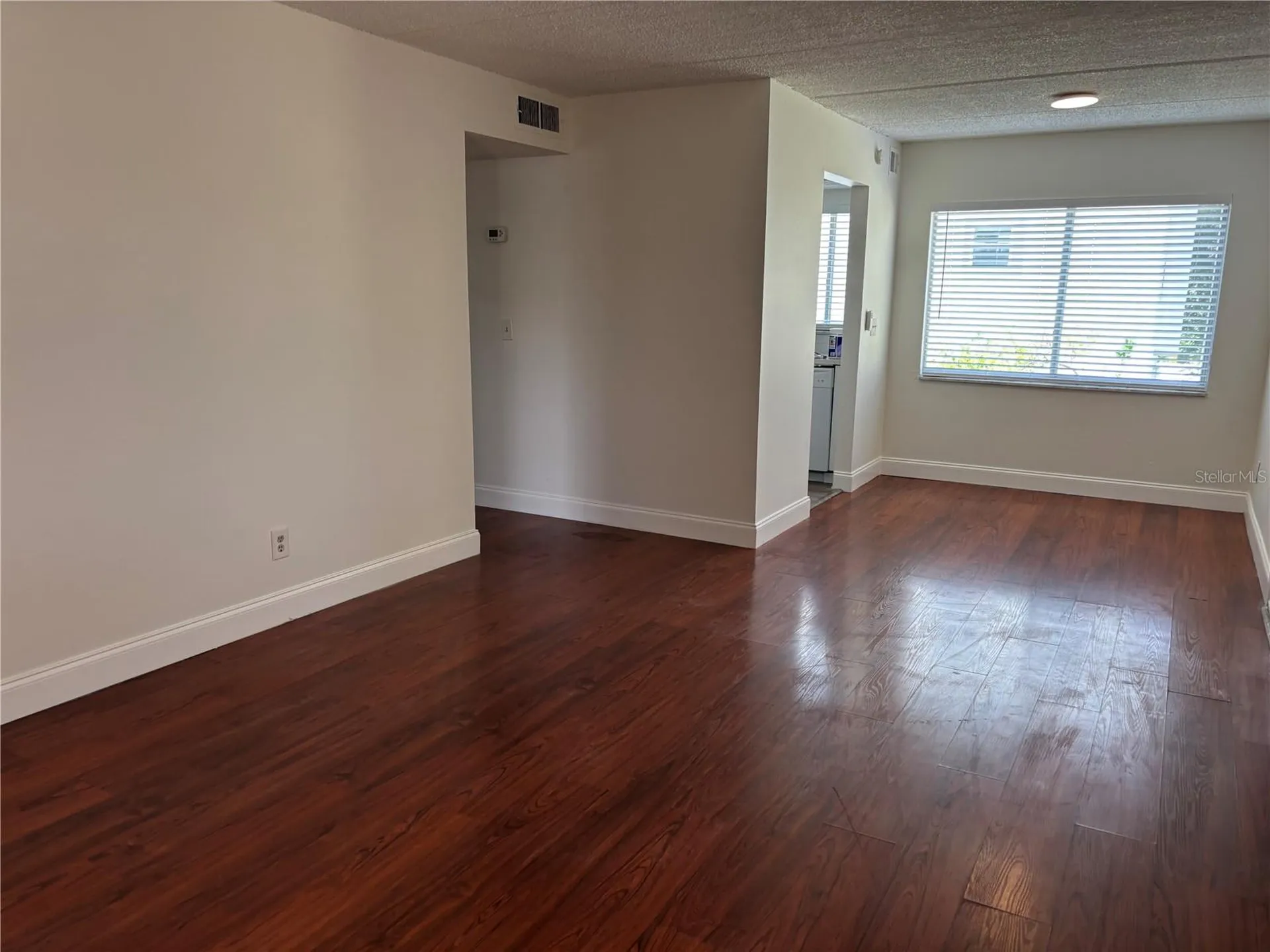 3206 W Azeele Street Tampa FL 33609