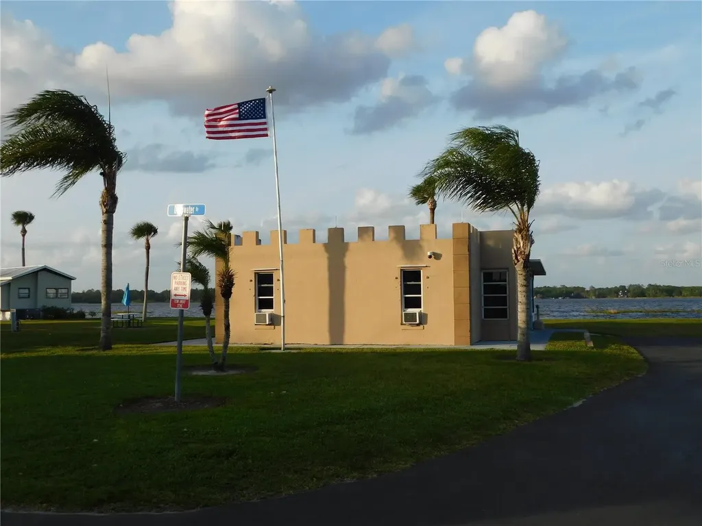 6194 Parkway E St Cloud FL 34771