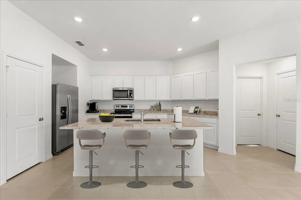 1429 Mattie Pointe Lane Auburndale FL 33823