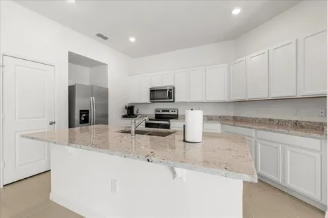 1429 Mattie Pointe Lane Auburndale FL 33823