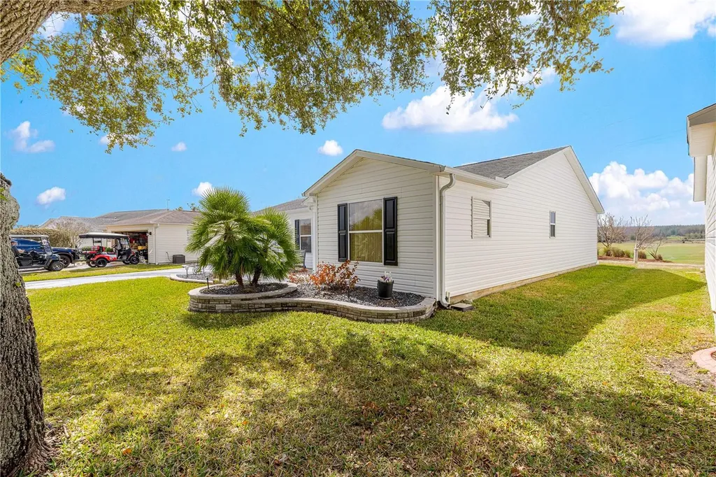 674 Camino Del Rey Drive The Villages FL 32159
