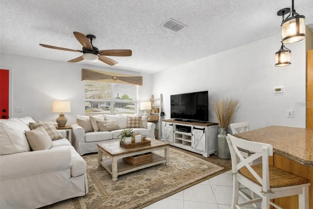 674 Camino Del Rey Drive The Villages FL 32159